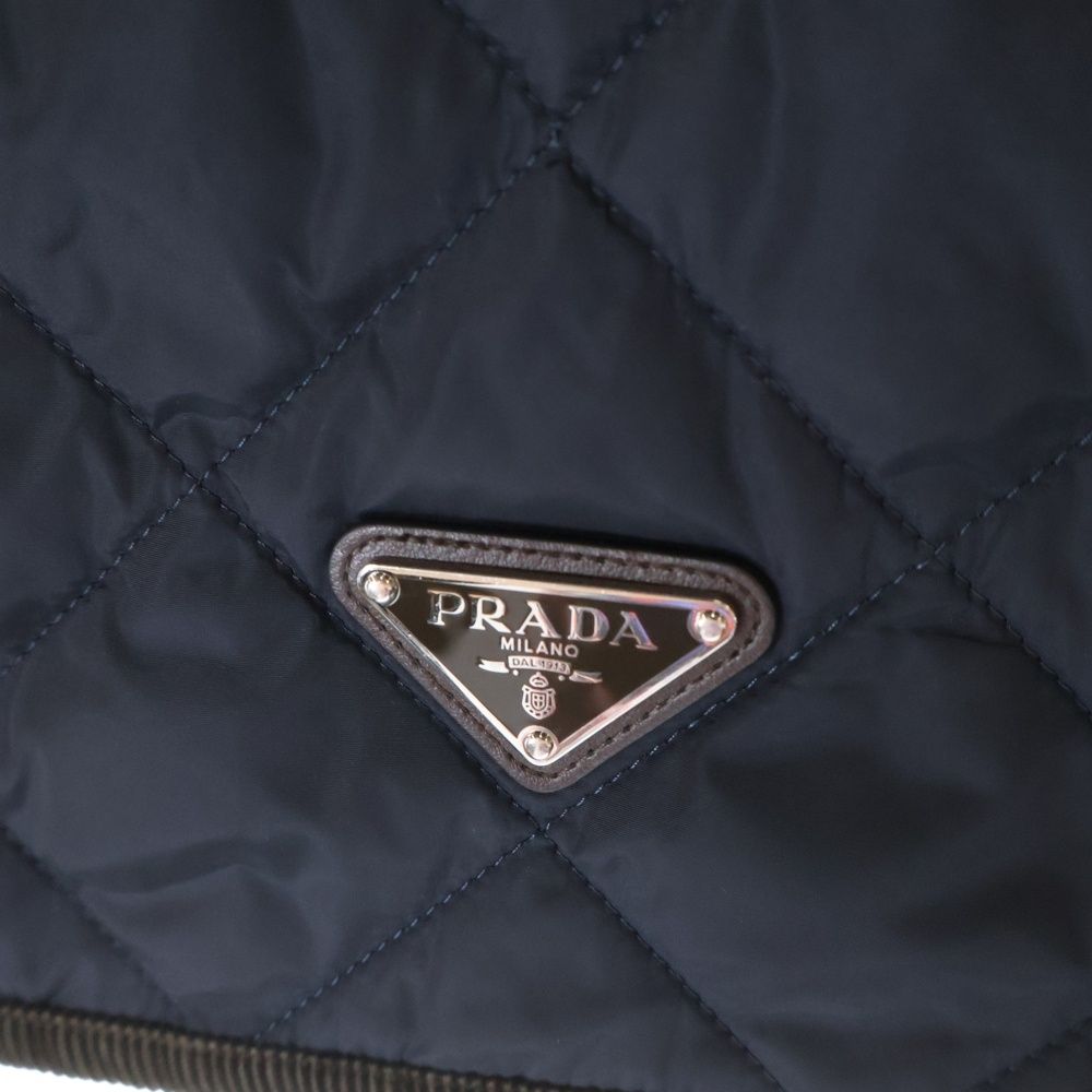 【試着のみ/美品】PRADA Re-Nylon ネクタイ トライアングルロゴ 試着のみ/美品】PRADA Re-Nylon ネクタイ トライアングルロゴ