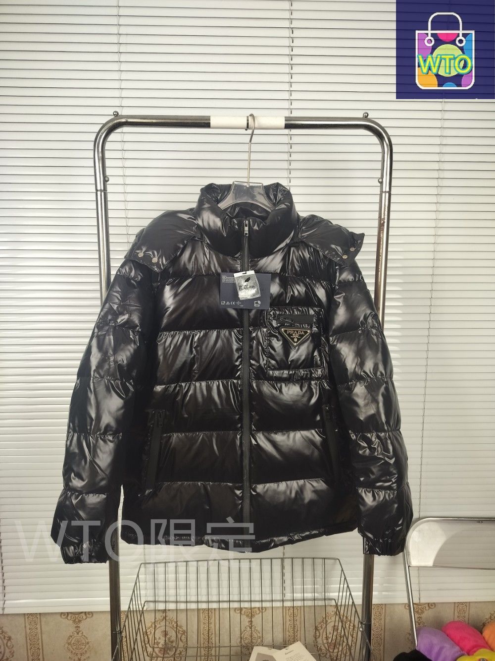 PRADA 男性 黑ダウンジャケット｜本日限定特価｜新品未使用