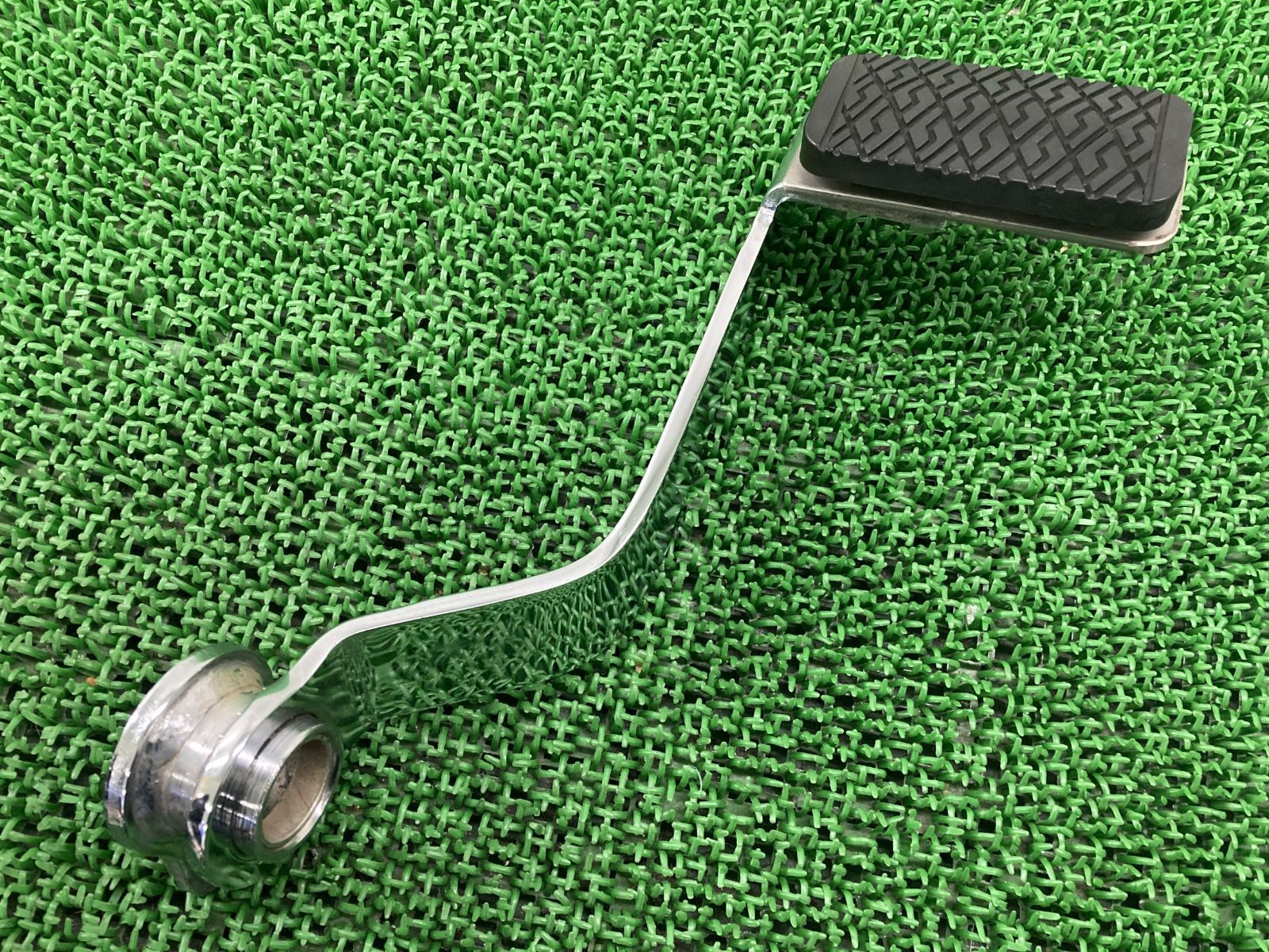 FXST1340 ブレーキペダル 1HD1BHL12KY023*** ハーレー 純正 中古 82-99年 ソフテイルスタンダード ビックパッド 曲がり無し 品薄
