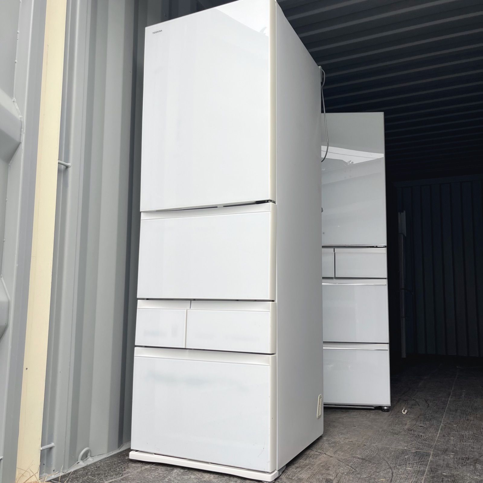 36取付無料！東芝ベジータ真ん中野菜室 自動製氷付きホワイト5ドア冷蔵庫！ 36取付無料！東芝ベジータ真ん中野菜室 自動製氷付きホワイト5ドア