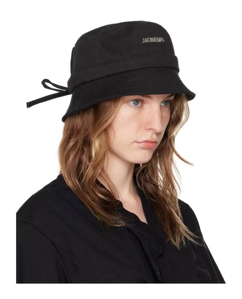 Jacquemus Le bob GADJO 弓 バケットハット ブラック