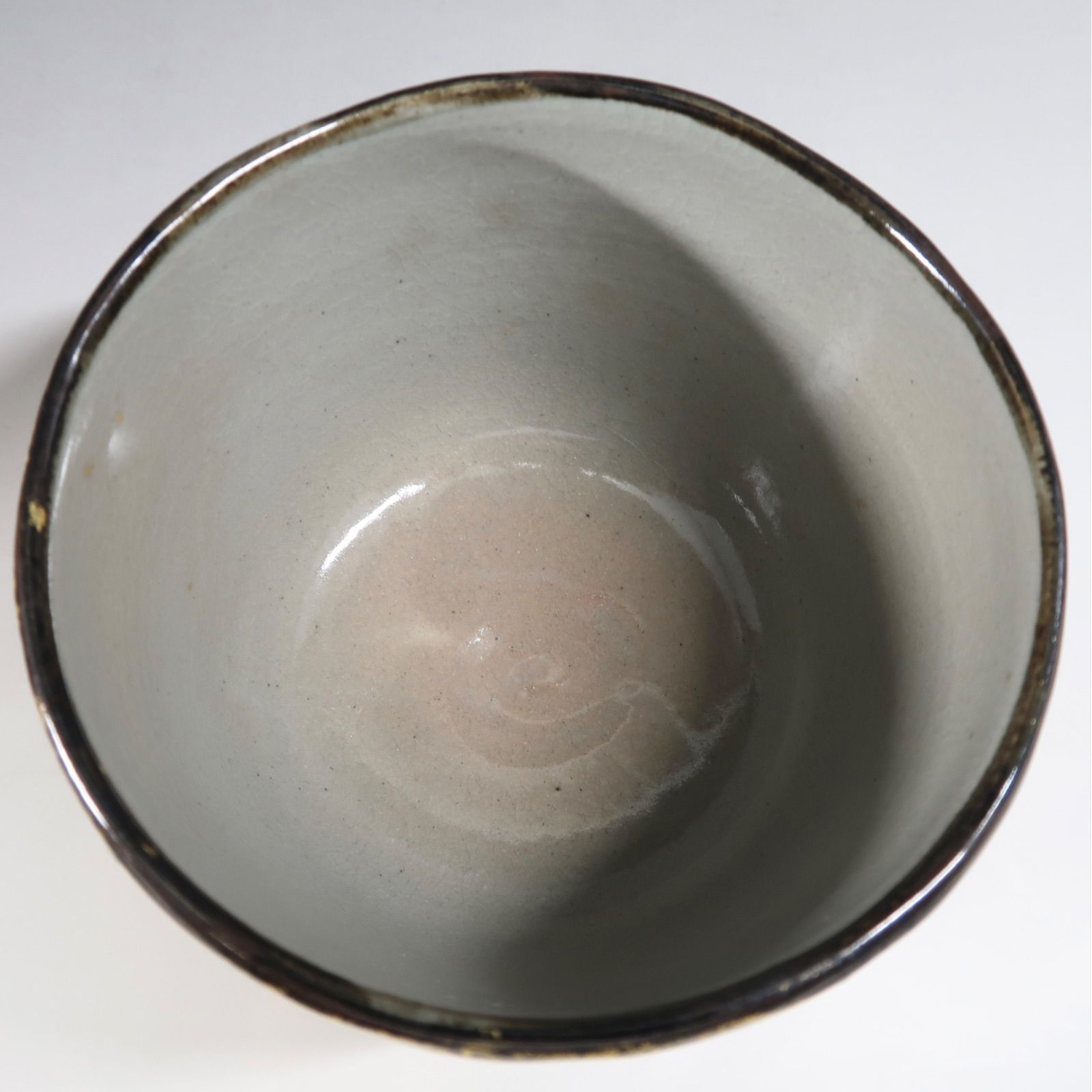 茶道具 南口閑粋 乾山金泥老松茶碗（桐箱付） 南口閑粋 乾山金泥