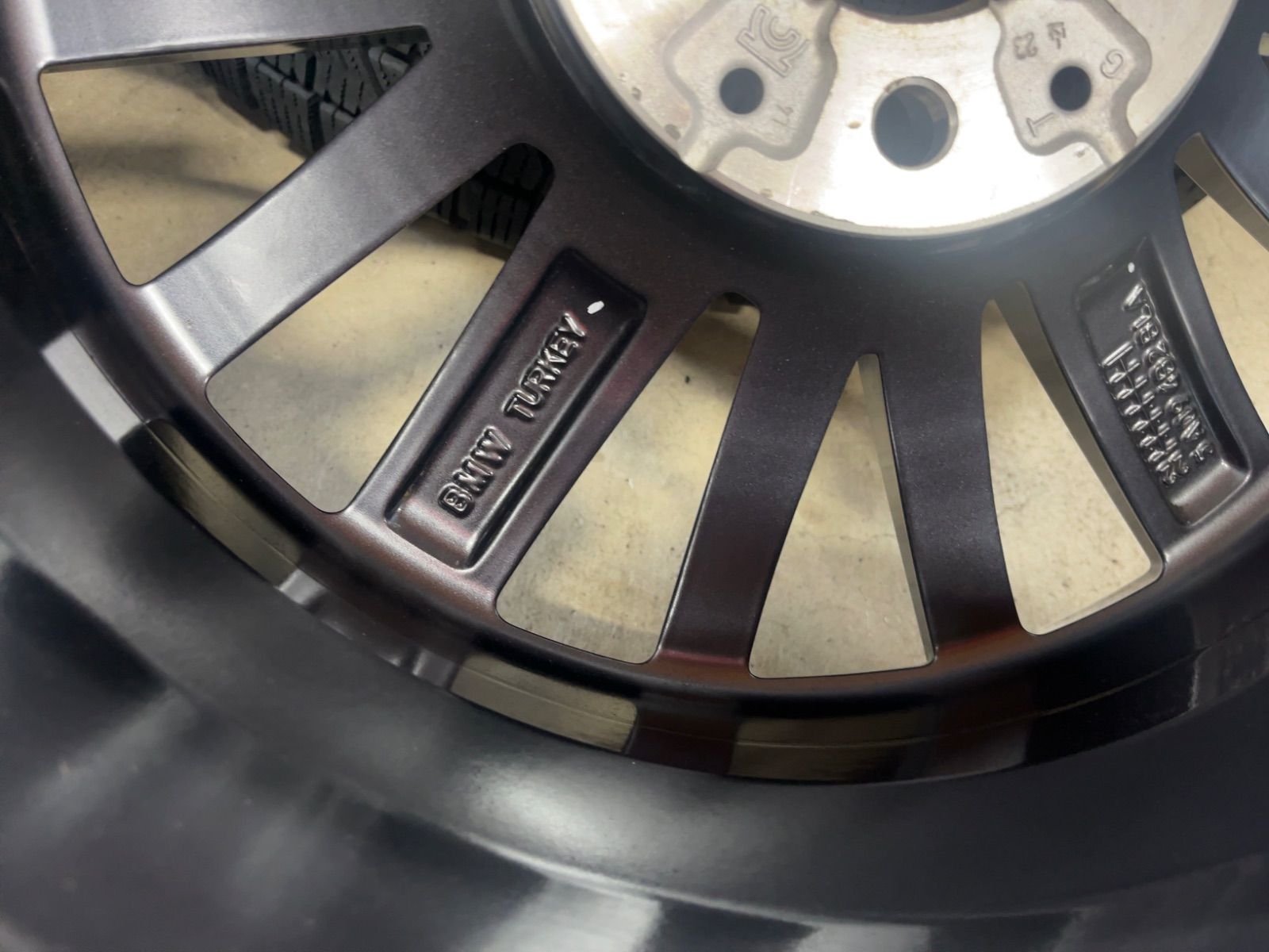 全国送料無料でお届け☆ 。 BMW U06 2シリーズ アクティブツアラー 純正品 BS VRX2 17インチ 4本セット