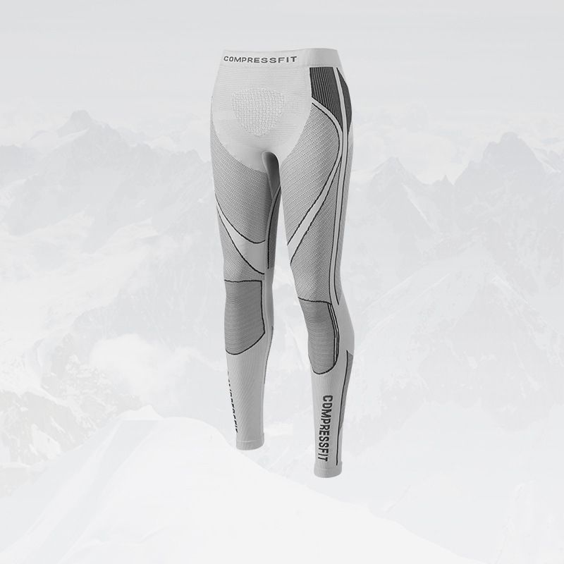 レディーススノーボードウェアのおすすめ人気ランキング2026年2月 ウィンタースポーツ速乾ウェア  レディース 女性 秋冬 防寒 保温 吸湿発熱通気 インナー衣類 上下セット下着スーツ 長袖トレーニング スキー 大人 M