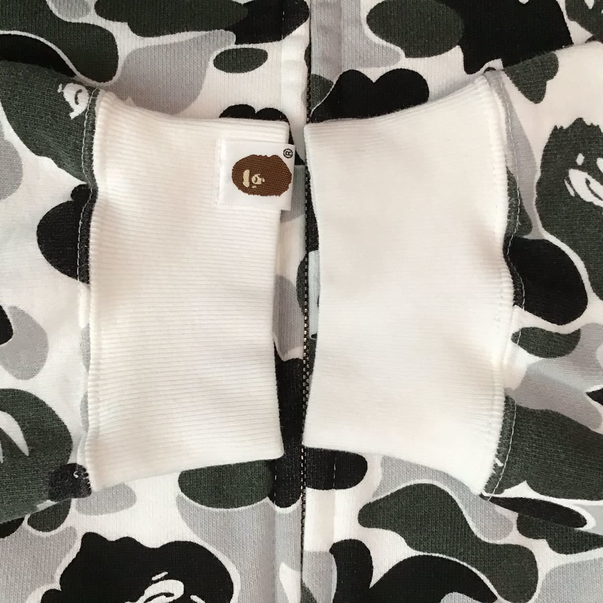 ☆京都限定☆ Kyoto city camo パーカー Sサイズ a bathing ape BAPE camo full zip hoodie エイプ  ベイプ NIGO 都市限定 迷彩 - メルカリ