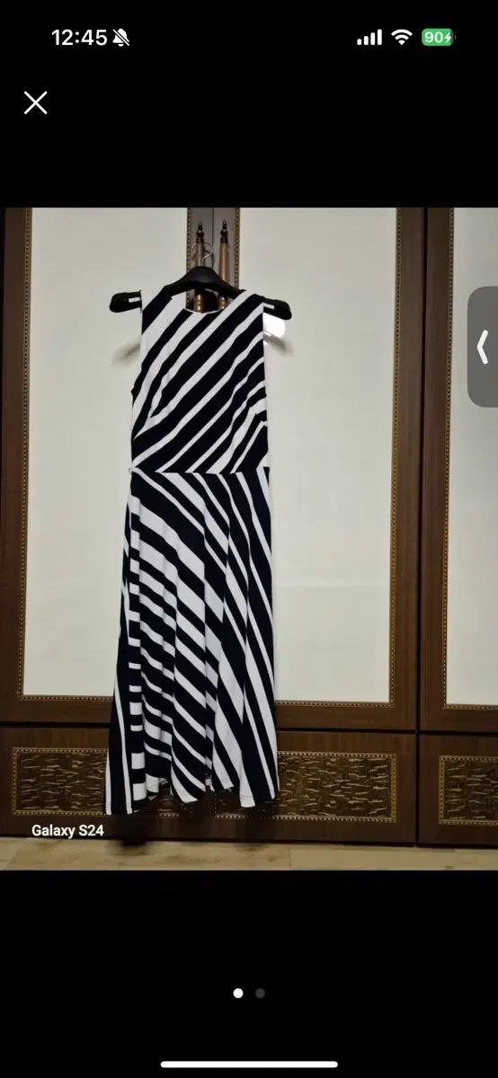 美品✨スーパービューティー レーヨンニット ビジューボタンワンピース