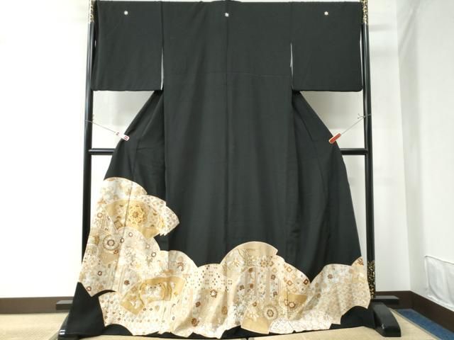 平和屋着物●豪華黒留袖 総刺繍 駒刺繍 地紙重ね鳳凰吉祥花唐草文 金糸 正絹 CAAW8115yc
