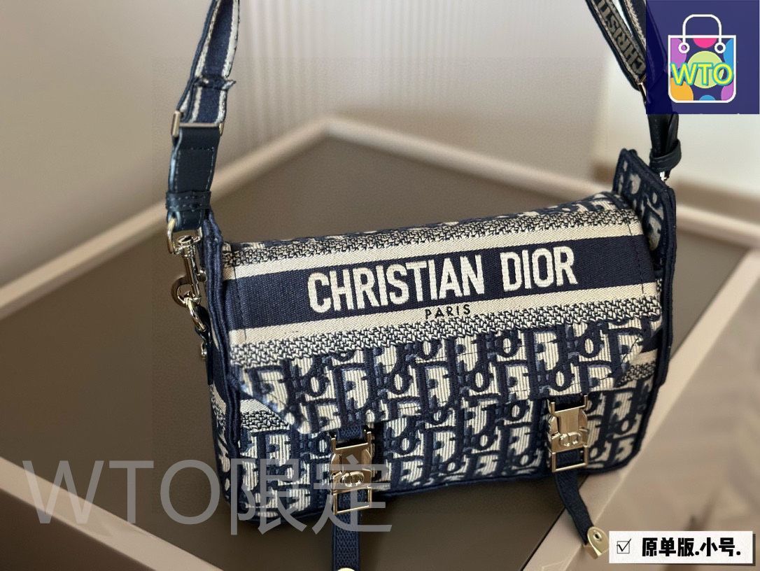 ☆即購入OK☆Diorメッセンジャーバッグ キャンバス Christian Dior クリスチャンディオール ディオール サファリ