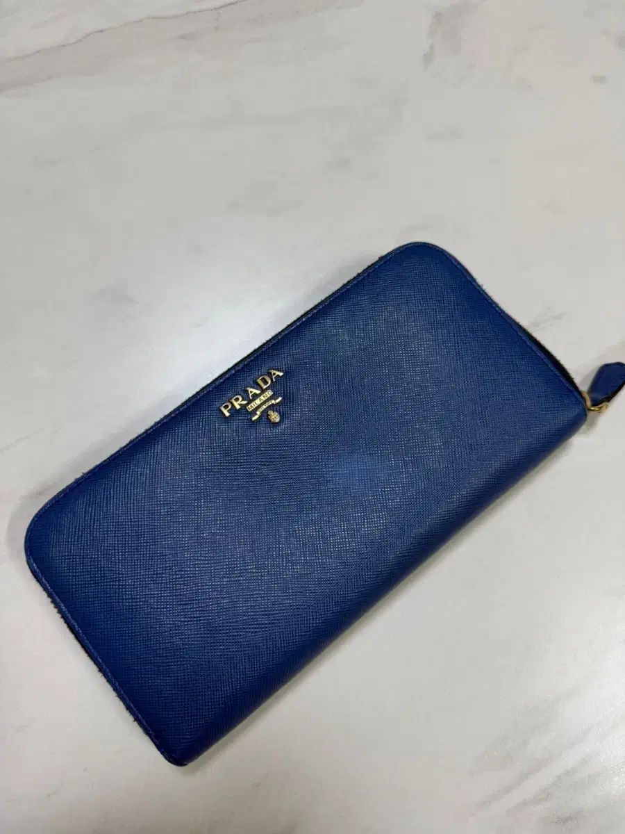 【雷市場（ポンジャン）商品韓国直送】 正規品 PRADA(プラダ) 長財布