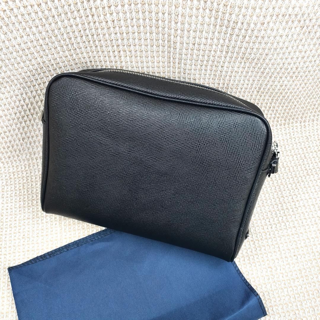 プラダ ショルダーバッグ