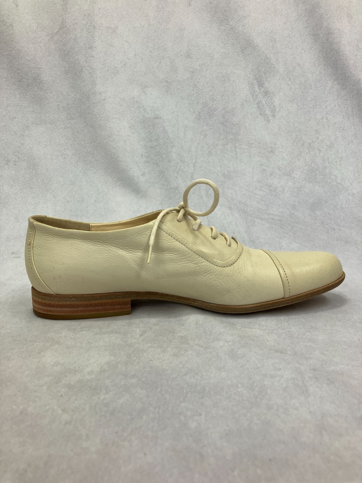 PARIS レースアップシューズ