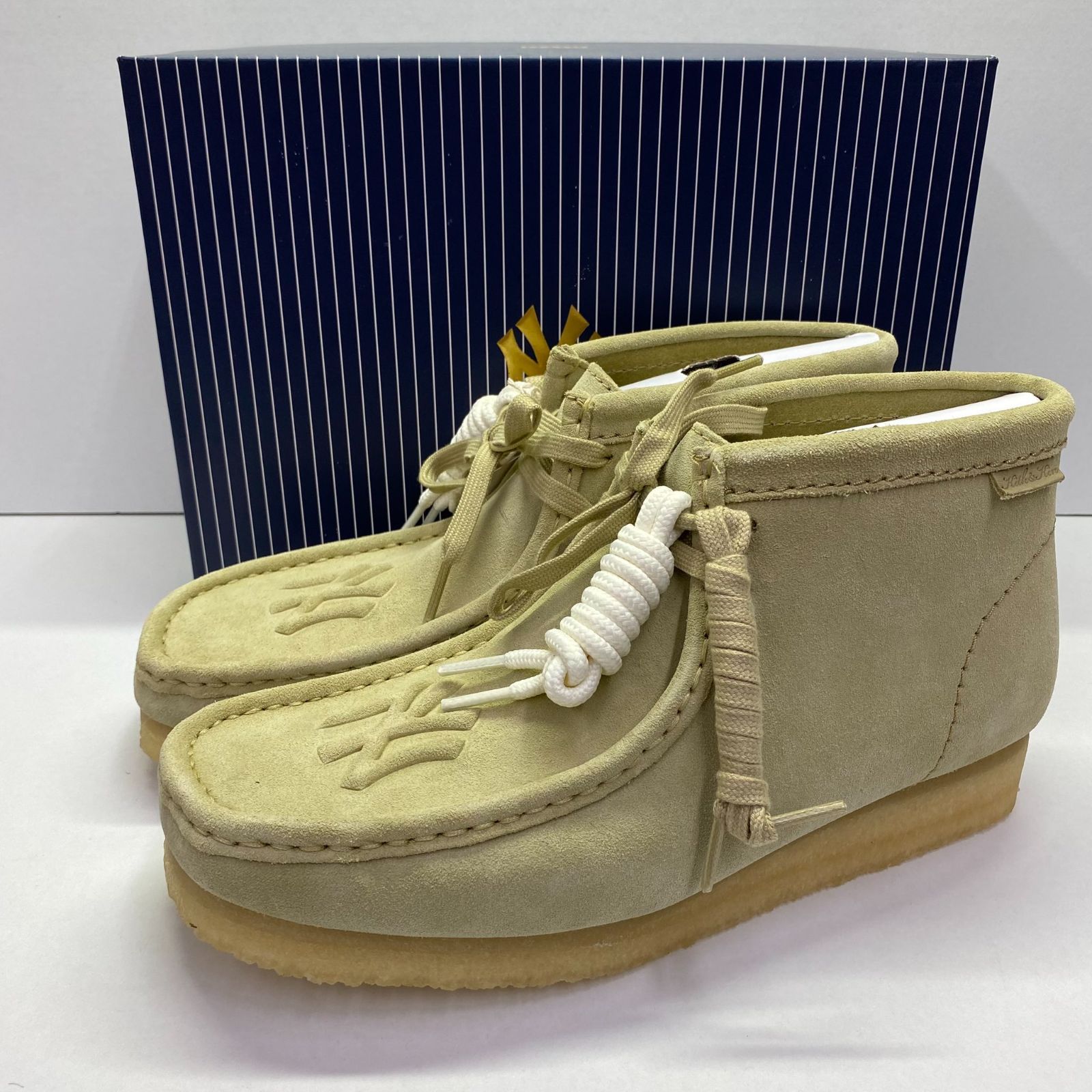 未使用 KITH MLB for Clarks Originals Wallabee Hi Yankees Maple 27.0cm 66616 キス  クラークス ワラビーブーツ ヤンキース メイプル ベージュ 【X0025-001】