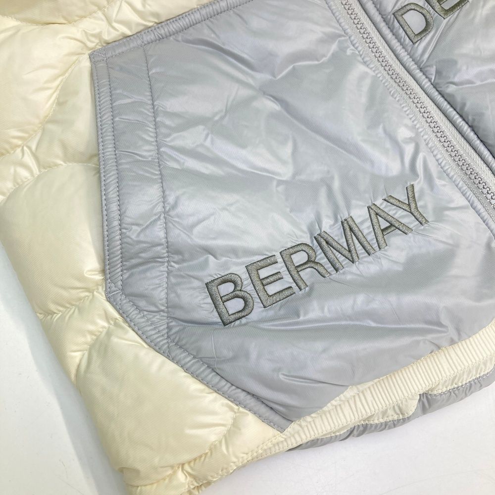 ダウンジップベスト