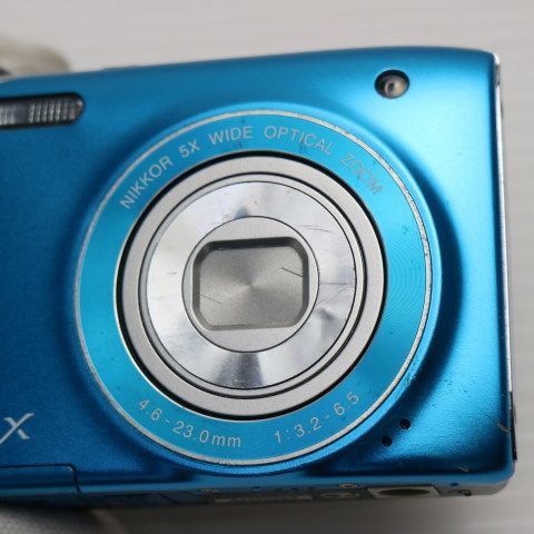 ほぼ新品美品 NIKON COOLPIXS3100 カジュアルブルー Amazon | NikonデジタルカメラCOOLPIX S3100 カジュアルブルー
