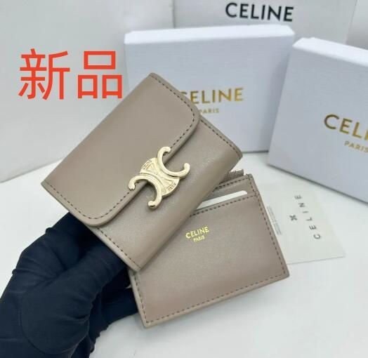 セリーヌ CELINE 財布 三つ折り財布 未使用 - メルカリ