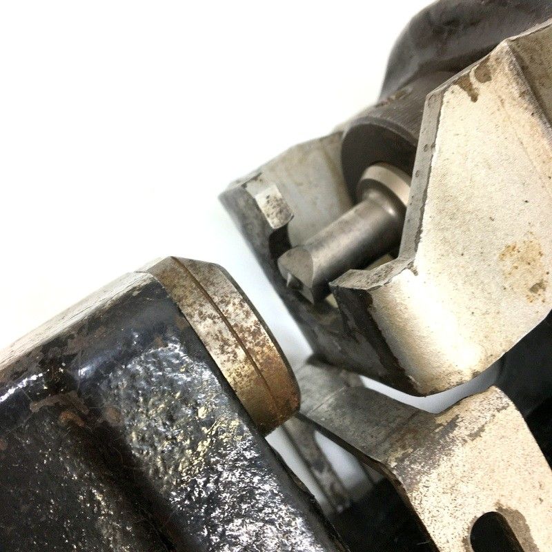 亀倉精機 電動油圧式