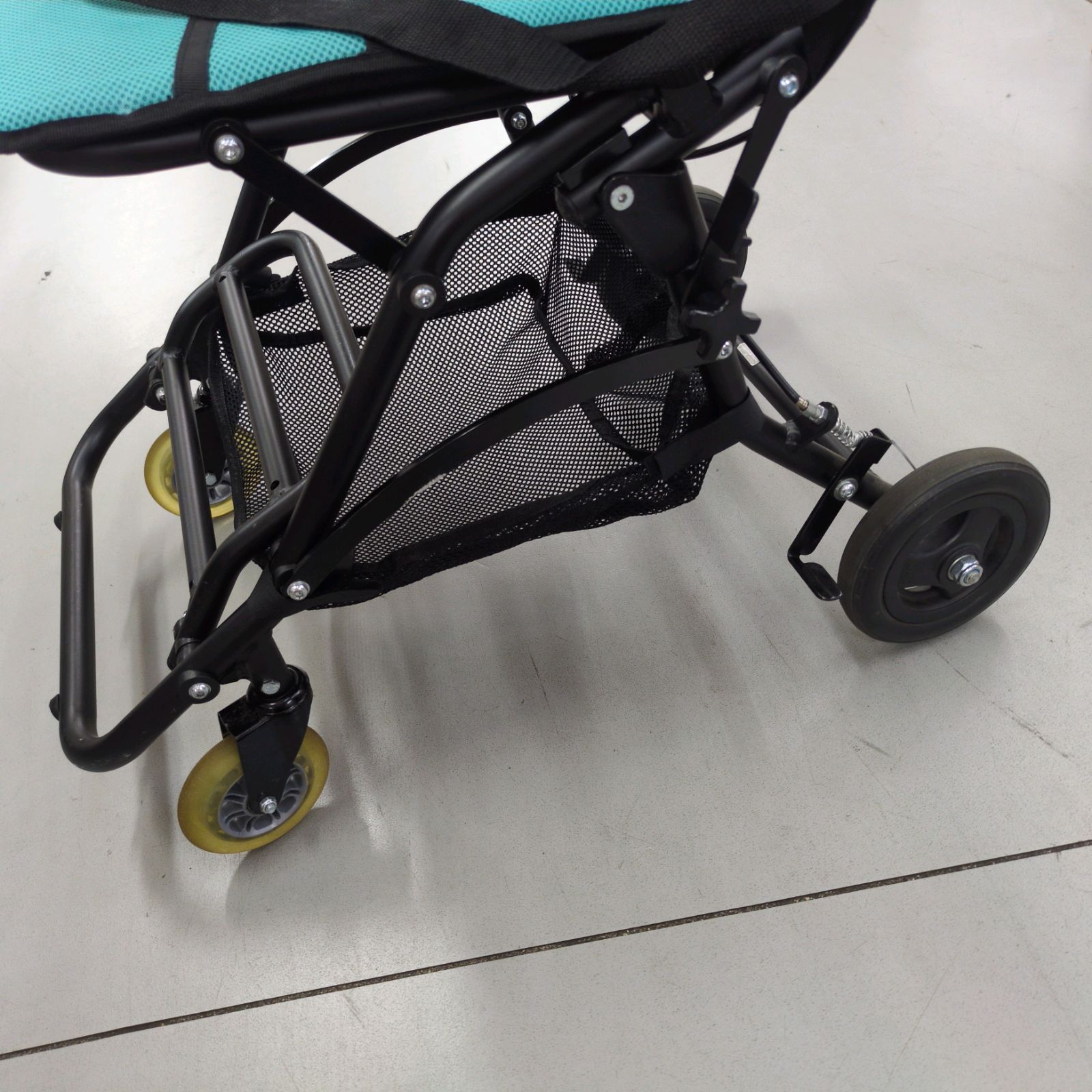 J234 ☆多少使用感有り☆ナイスウェイ☆介助式車椅子