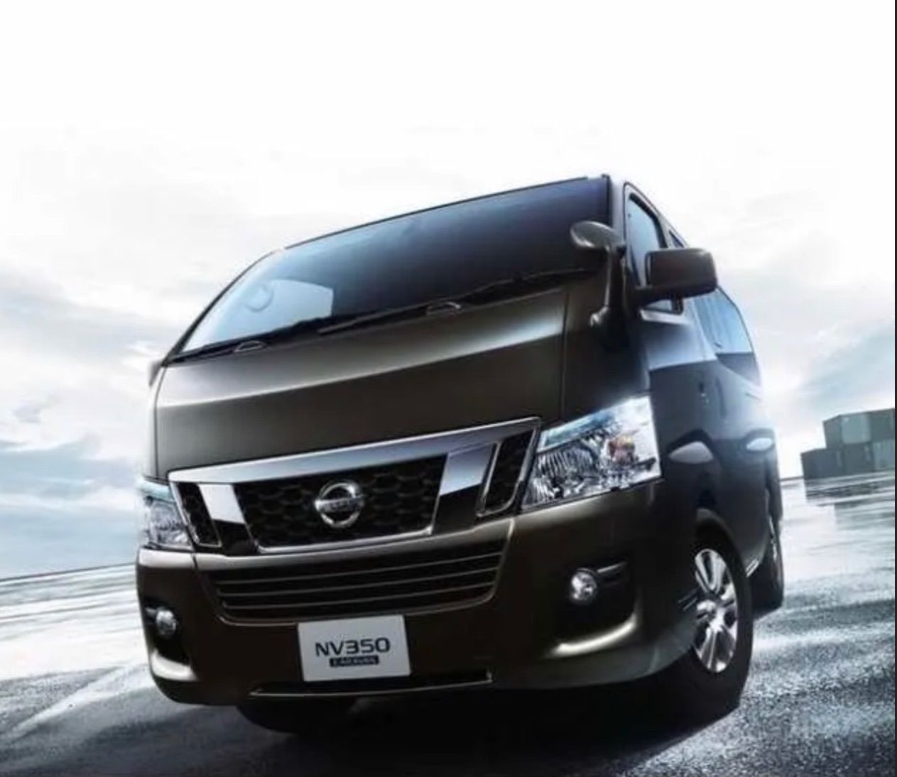 新型キャラバン NV350プレミアムGX用セミフルマット