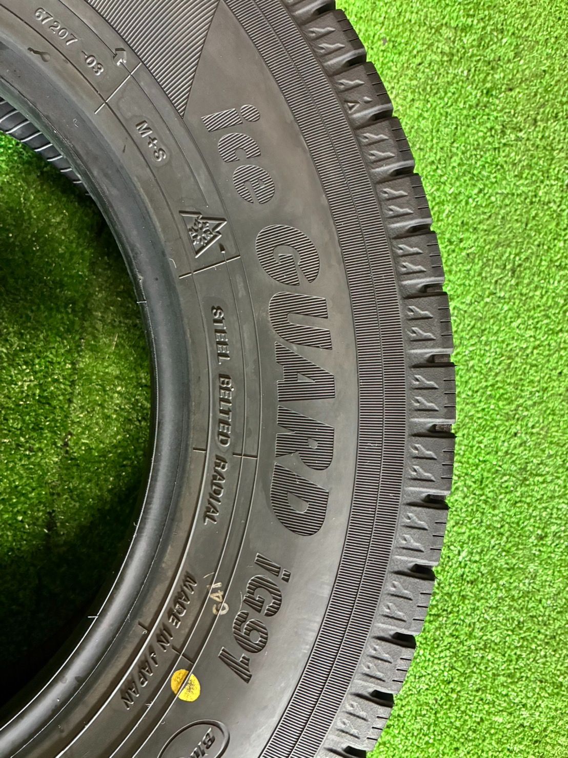 【信頼店舗】 YOKOHAMA iceGUARD iG91 145 80R12 80 78N LT スタッドレス 4本セット 溝高9.06mm 製 軽バン用 最大15％オフで販売。