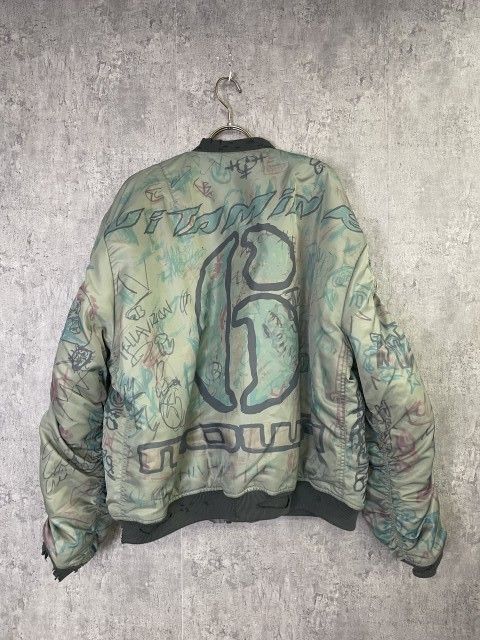 中古】MOWALOLA ﾓﾜﾛｰﾗ graffiti Bomber MA-1 jacket ｸﾞﾗﾌｨﾃｨ ﾎﾞﾝﾊﾞｰ ｴﾑ