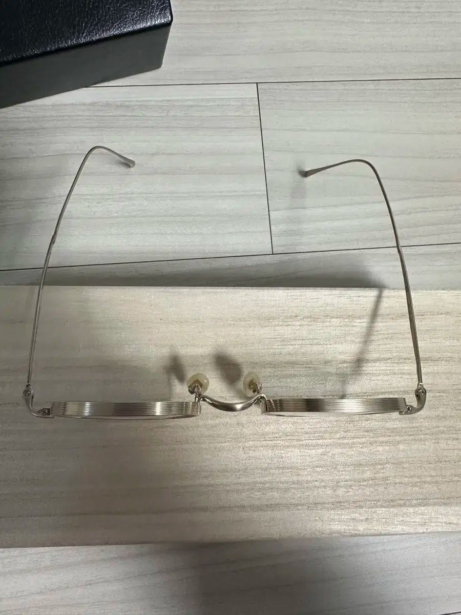 金子眼鏡 KV