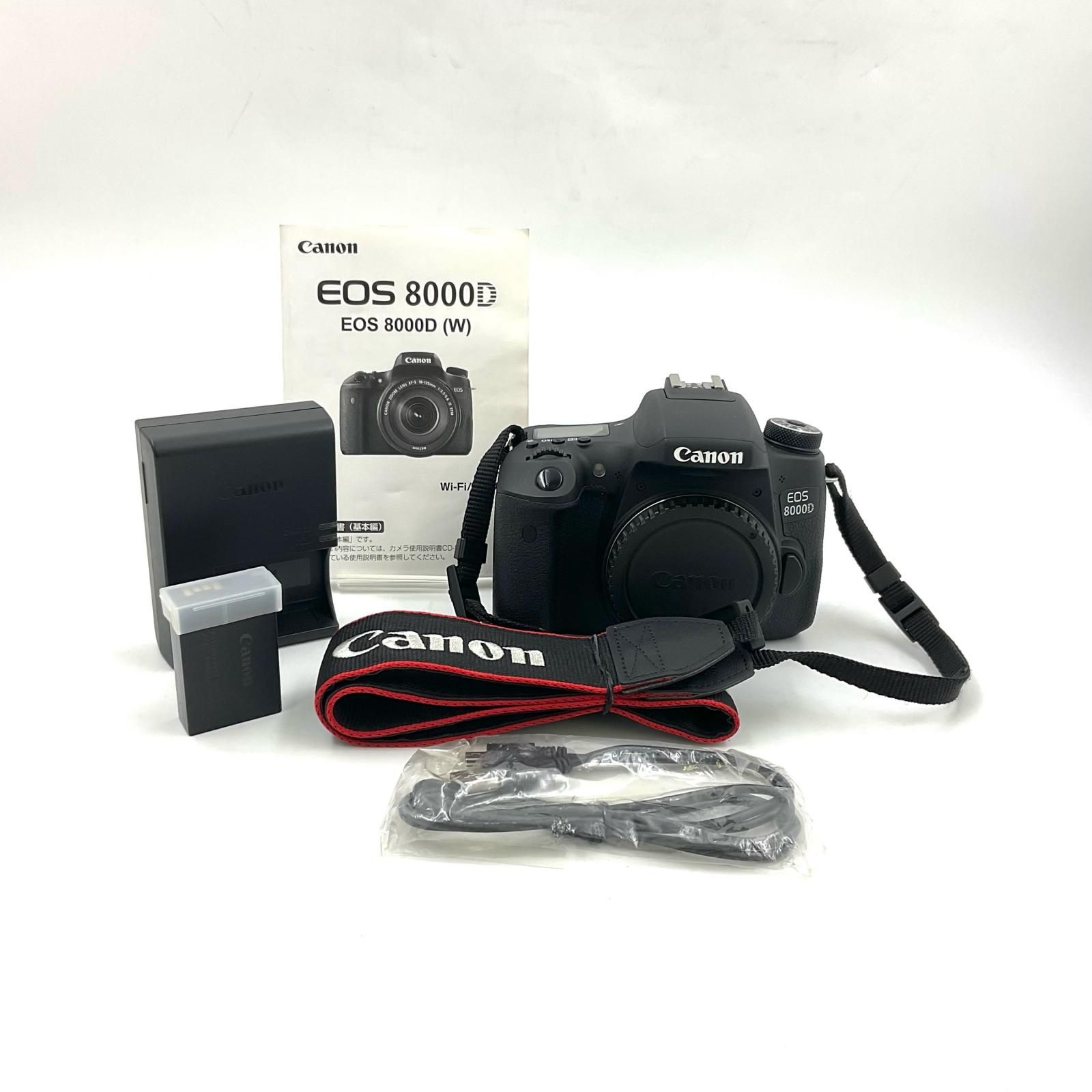EOS 8000D