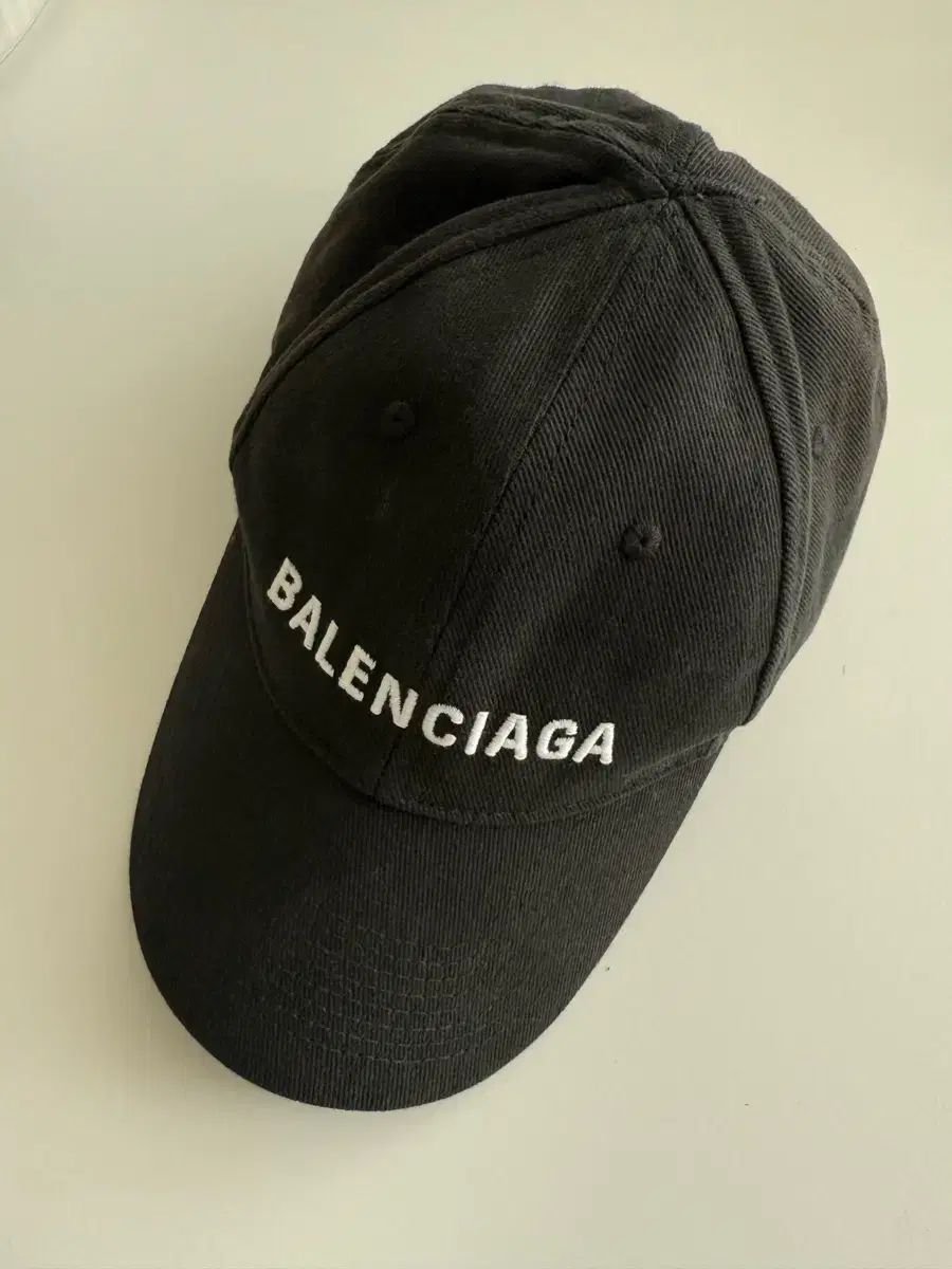 BALENCIAGA(バレンシアガ) ブラック ボールキャップ - メルカリ