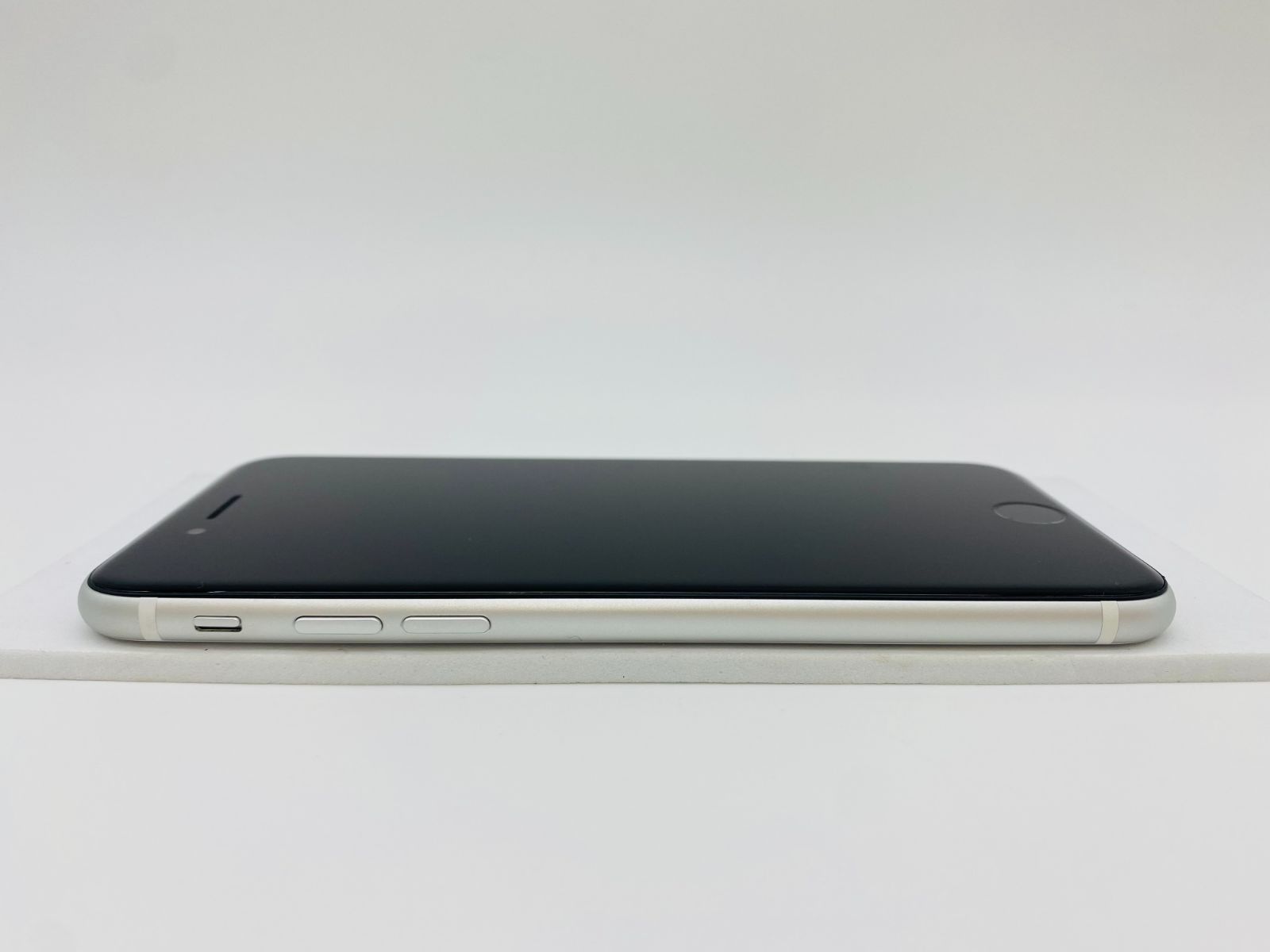 IPhone11 128GB ホワイト シムフリー 新品BT100％ 012 携帯電話