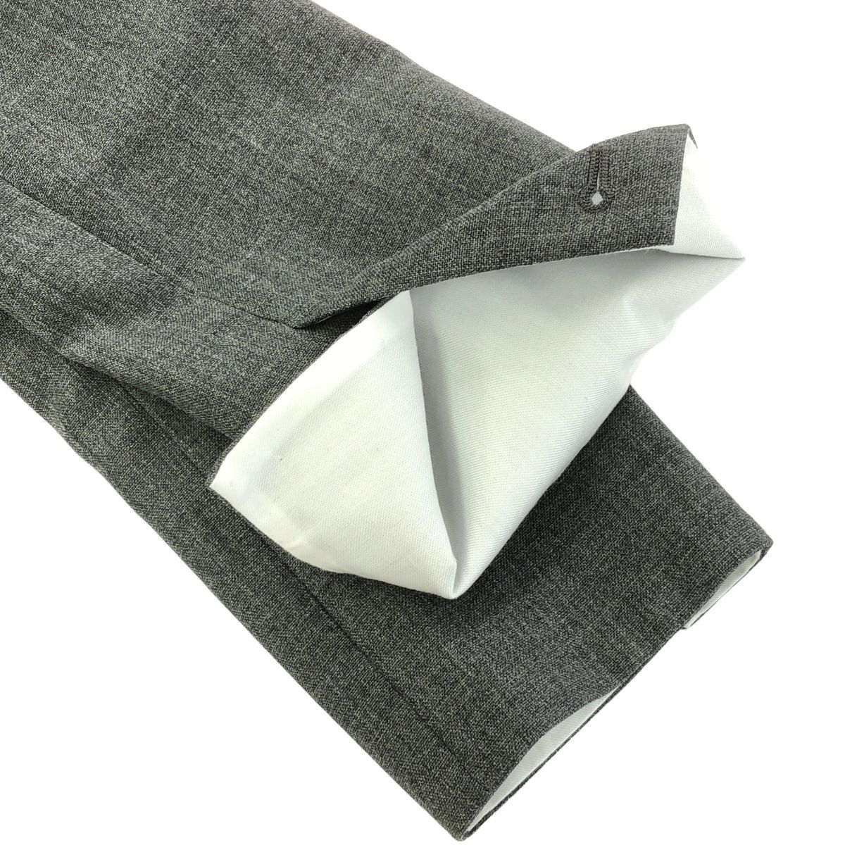 THE-JACKET-TAPERED-TROUSERS ジャケット