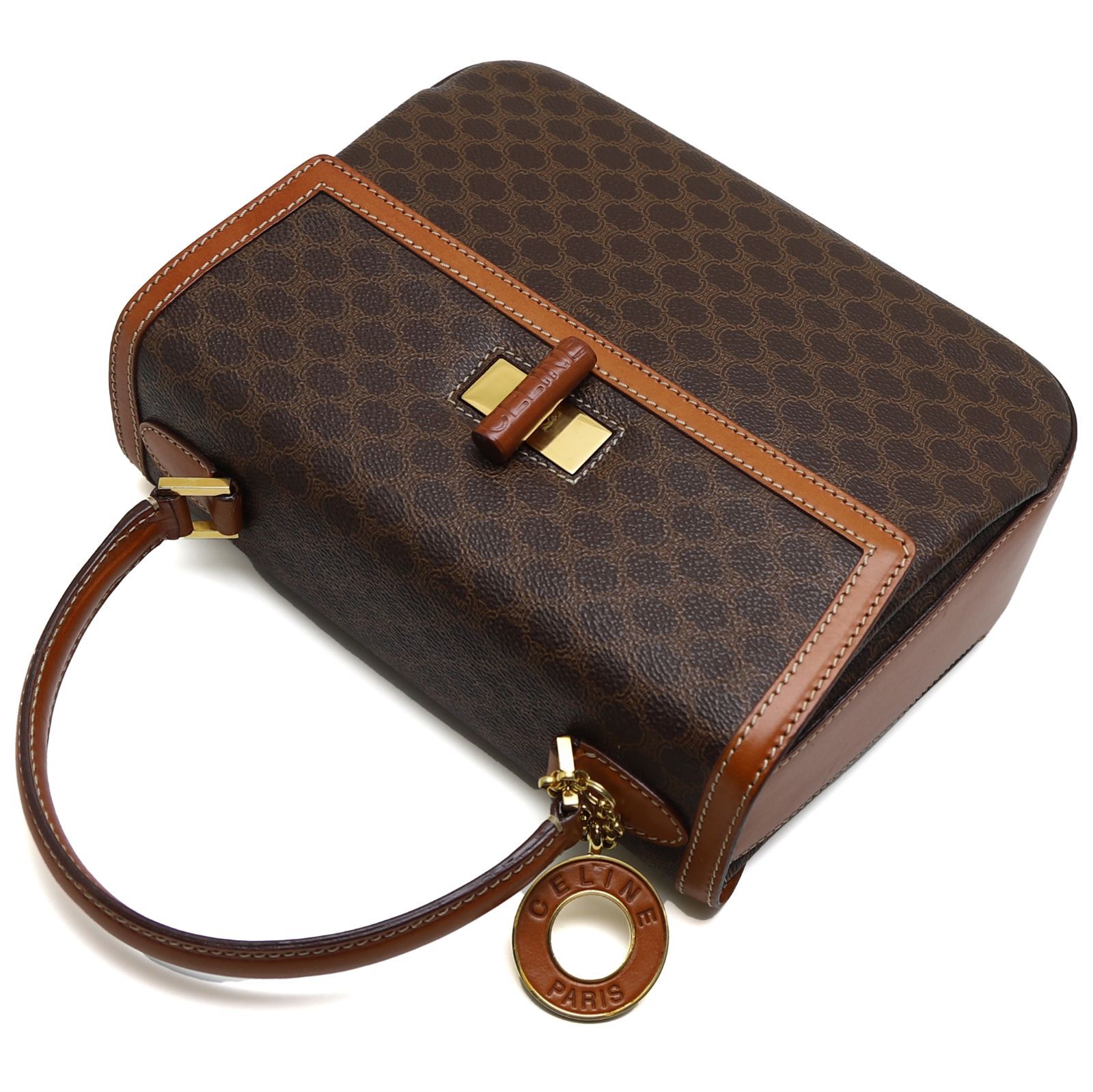 値下げ[ セリーヌ ]マカダム柄ターンロックショルダーバッグ ヴィンテージ CELINE セリーヌ マカダム柄 カデナモチーフ ターンロック