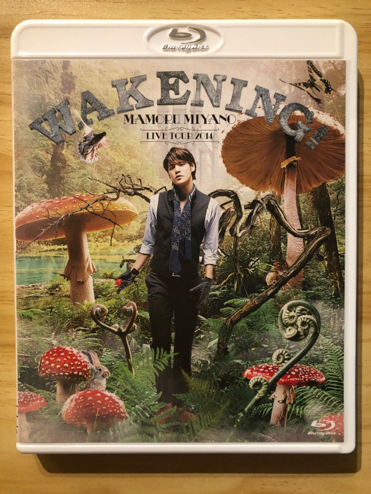 (未使用･未開封品)　MAMORU MIYANO LIVE TOUR 2014 ~WAKENING!~ [DVD] f4u0baa 中古][Blu-ray] 宮野真守/MAMORU MIYANO LIVE TOUR 2014