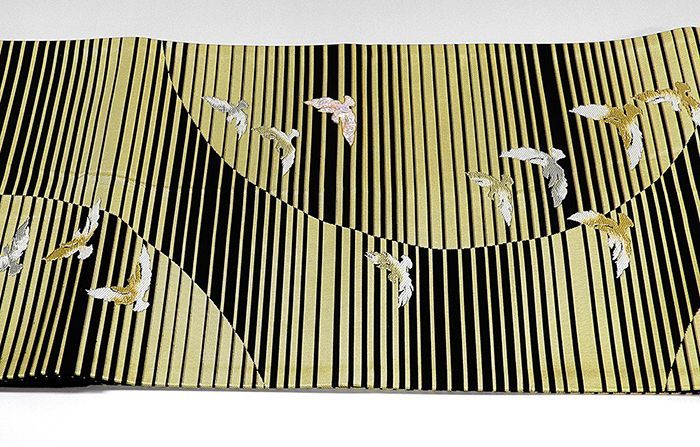 （袋帯）正絹 鳩模様 リバーシブル 袋帯（美品）（リサイクル） 袋帯 正絹 鳩模様 リバーシブル 袋帯 美品 リサイクル - メルカリ