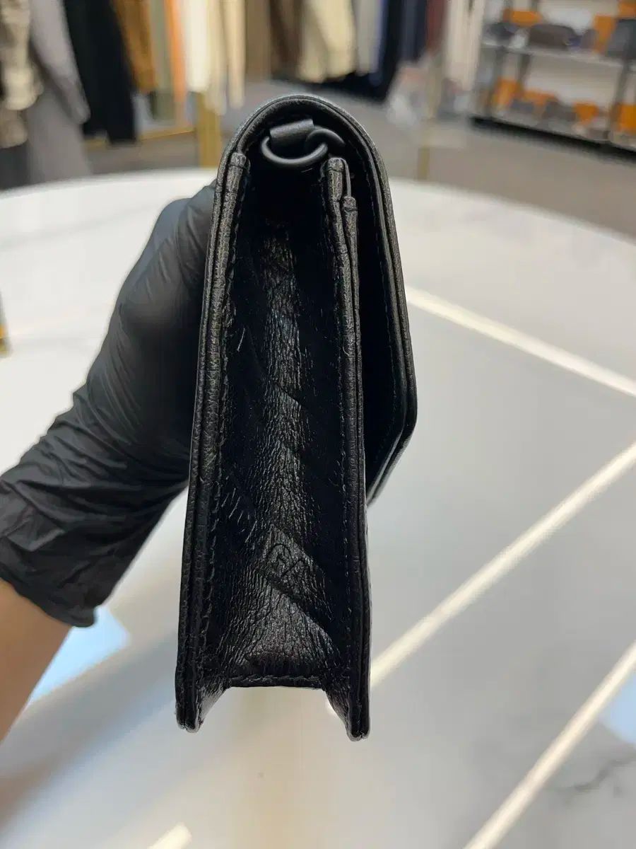 BALENCIAGA バレンシアガ