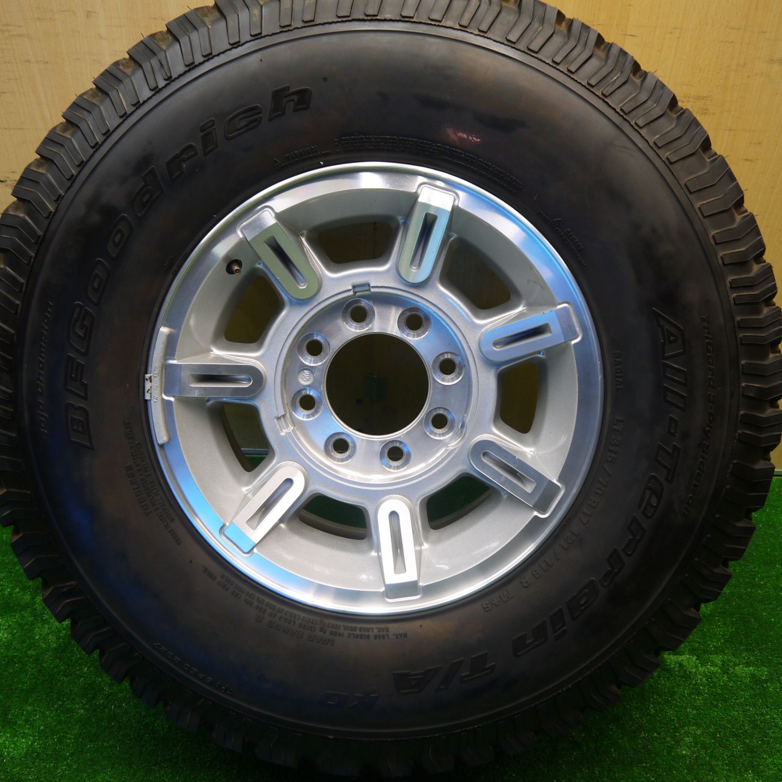 新車外し 1本 ハマー H2 純正 315|70R17 121|118R BFグッドリッチ All-Terrain T|A KO 17インチ PCD165.1|8H 5100801Hノ