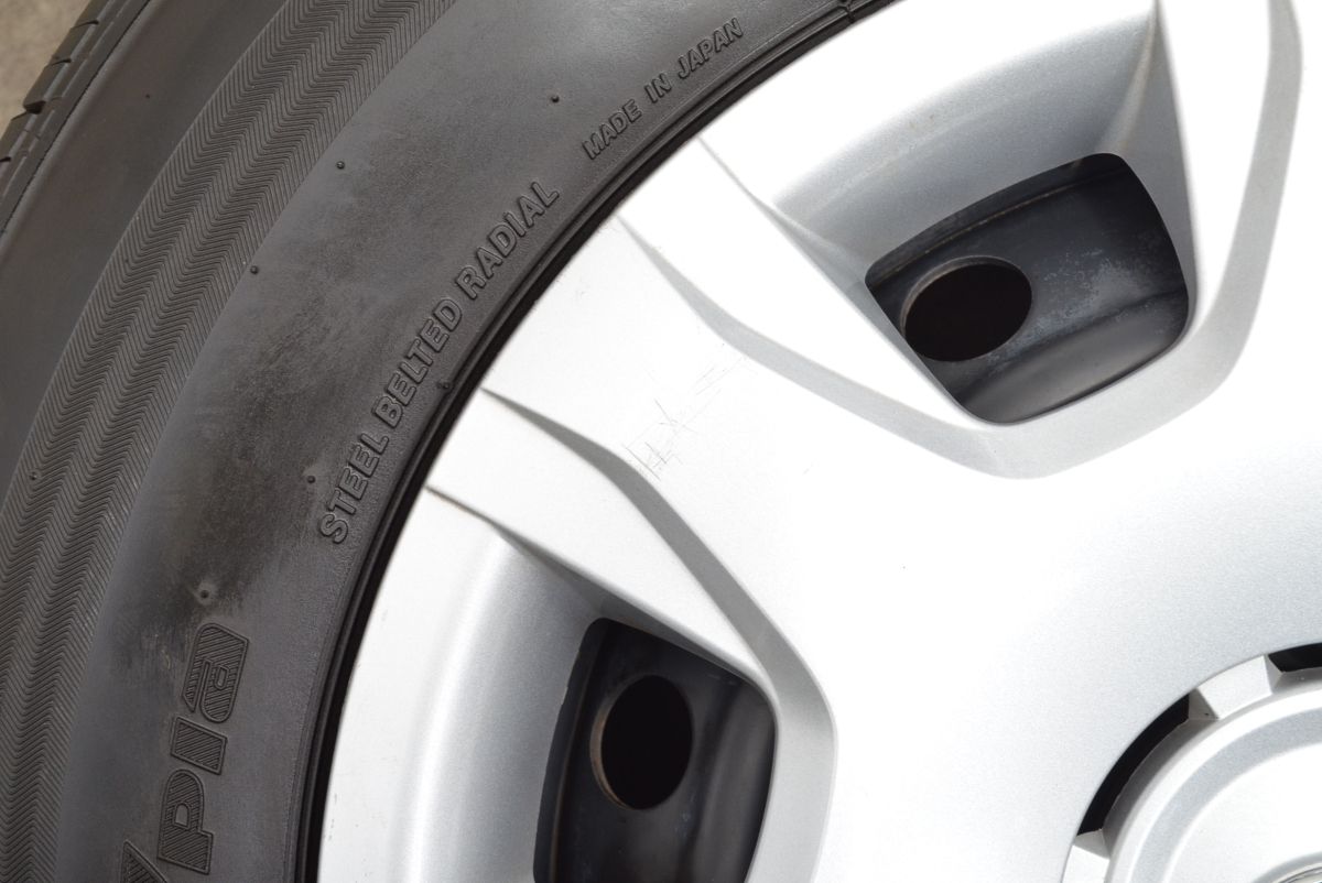 大特価】トヨタ 200 ハイエース 純正 15in 6J +35 PCD139.7 