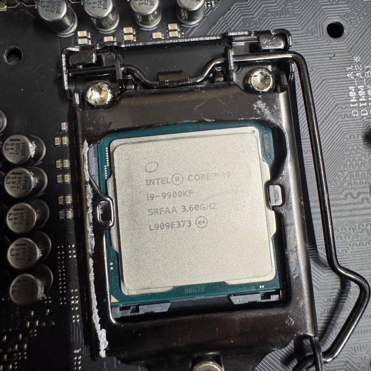 ASUS