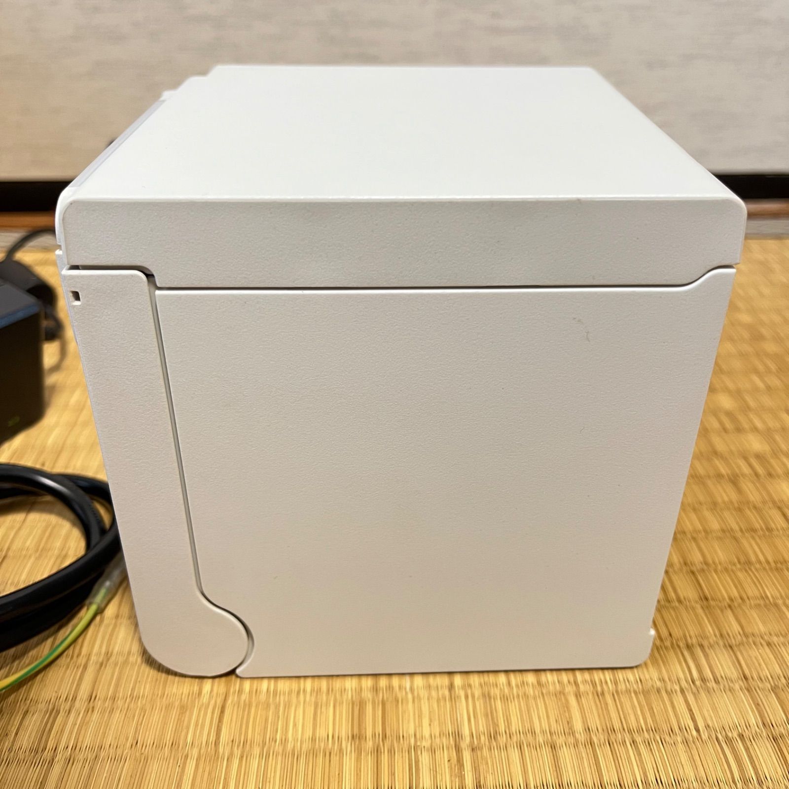 SII/セイコーインスツルRP-E11　前面排紙　サーマルレシートプリンター re-e10_s3.jpg
