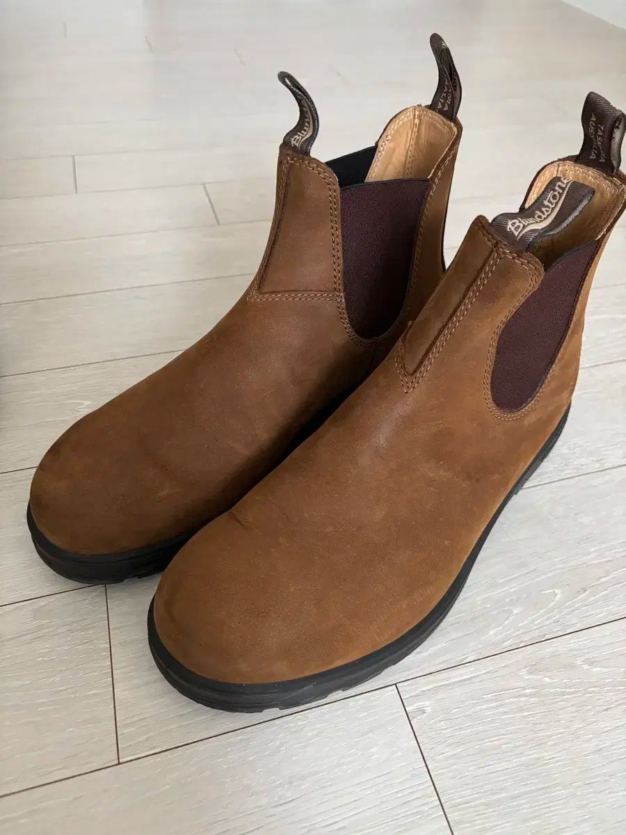 AU11 US12 Blundstone ブランドストーン 562