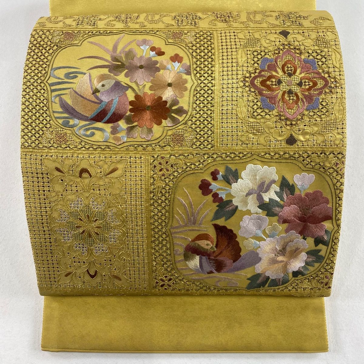 正絹 太鼓柄袋帯 絞り 満開の藤 桃色×苔色 金糸 華やか 美品 正絹 太鼓柄袋帯 絞り 満開の藤 桃色×苔色 金糸 華やか 美品