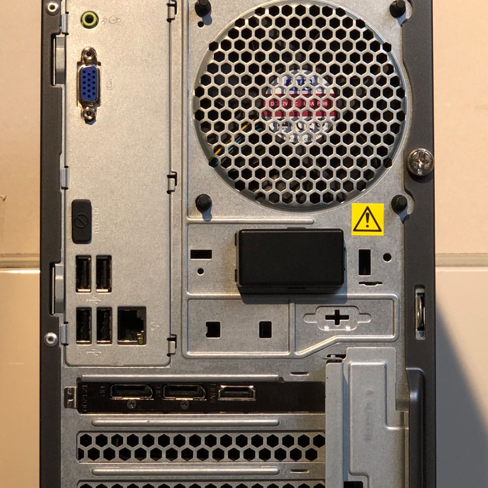 中古良品一体型パソコン 富士通 WF1/C2 Windows11+office 高性能i7