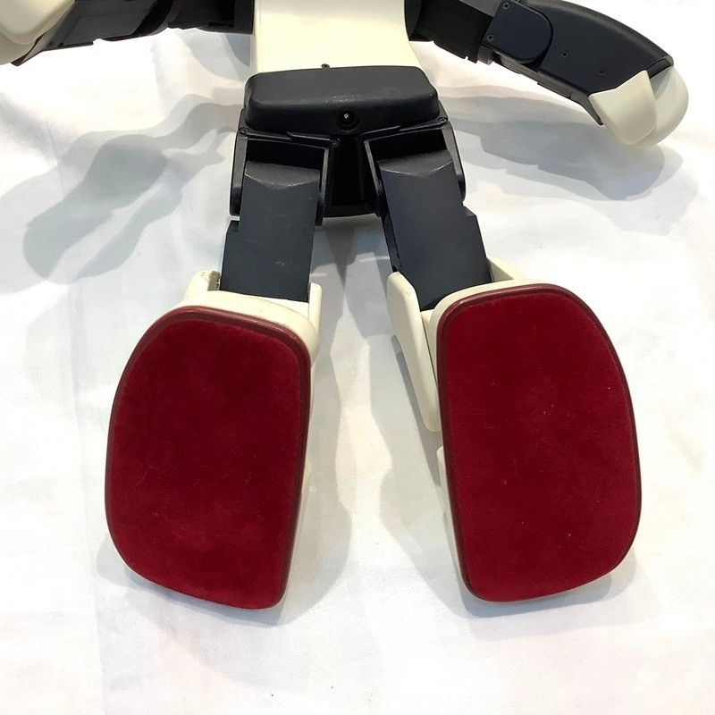 【不動品：ジャンク販売】デアゴスティーニ（DeAGOSTINI） Robi　ロボット  ロビ  本体  ケース付き【中古】KB-9831 不動品：ジャンク販売】デアゴスティーニ（DeAGOSTINI） Robi