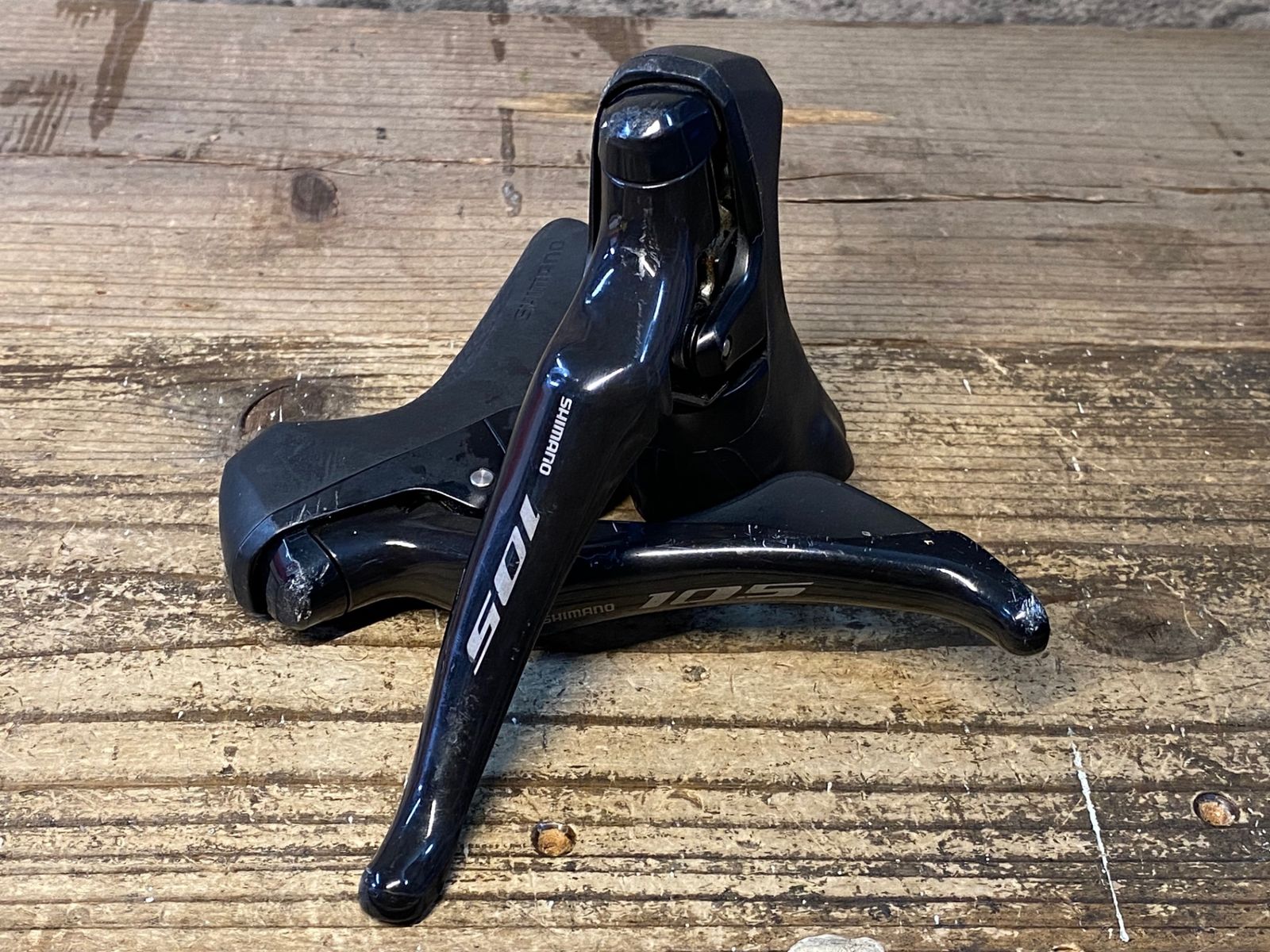 【未使用品】シマノ ST-R7000 左右レバーセット 2x11S STIレバー Amazon | シマノ(SHIMANO) ST-R7000 左右レバ-セット 2x11S STI