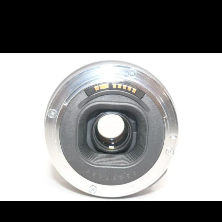 超望遠レンズ⭐Canon EF 100-300mm 運動会・スポーツ観戦・野鳥 超望遠レンズ⭐Canon EF 100-300mm 運動会・スポーツ観戦・野鳥