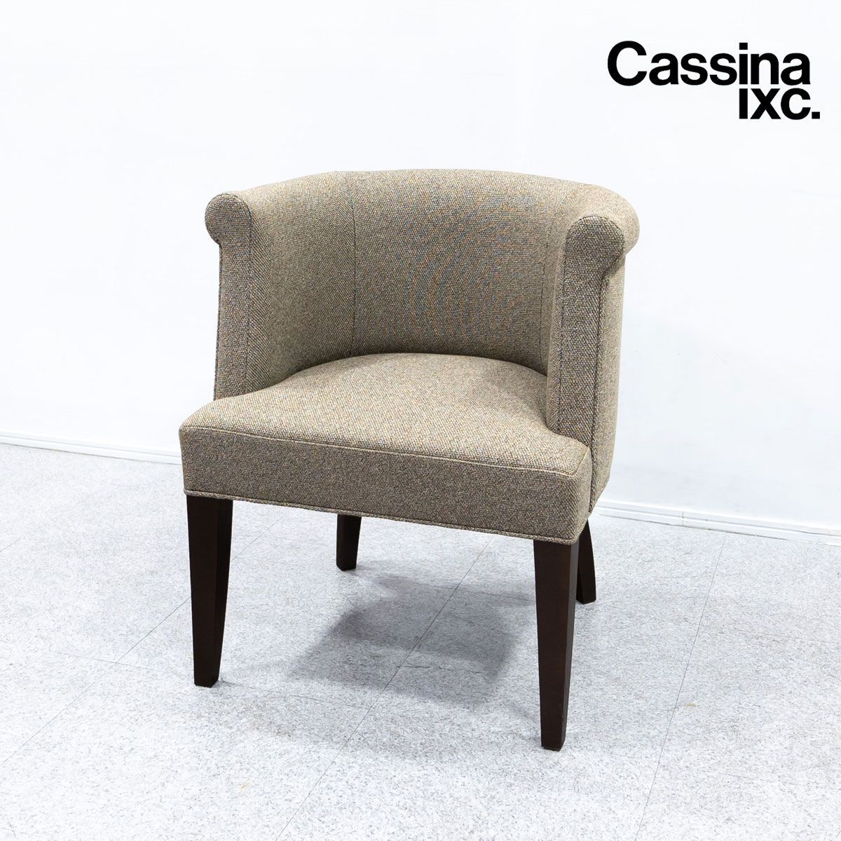 フィリップ・ユーレル Cassina カッシーナ アームチェア ① 【公式通販】
