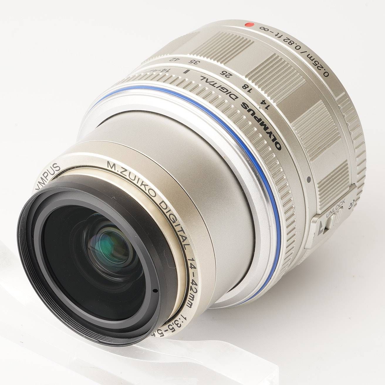 M.ZUIKO