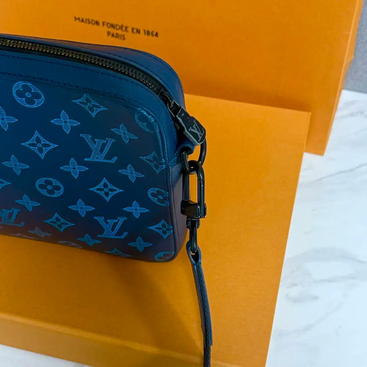 アプワイザーリッシェ プリーツフードブルゾン Apuweiser-riche