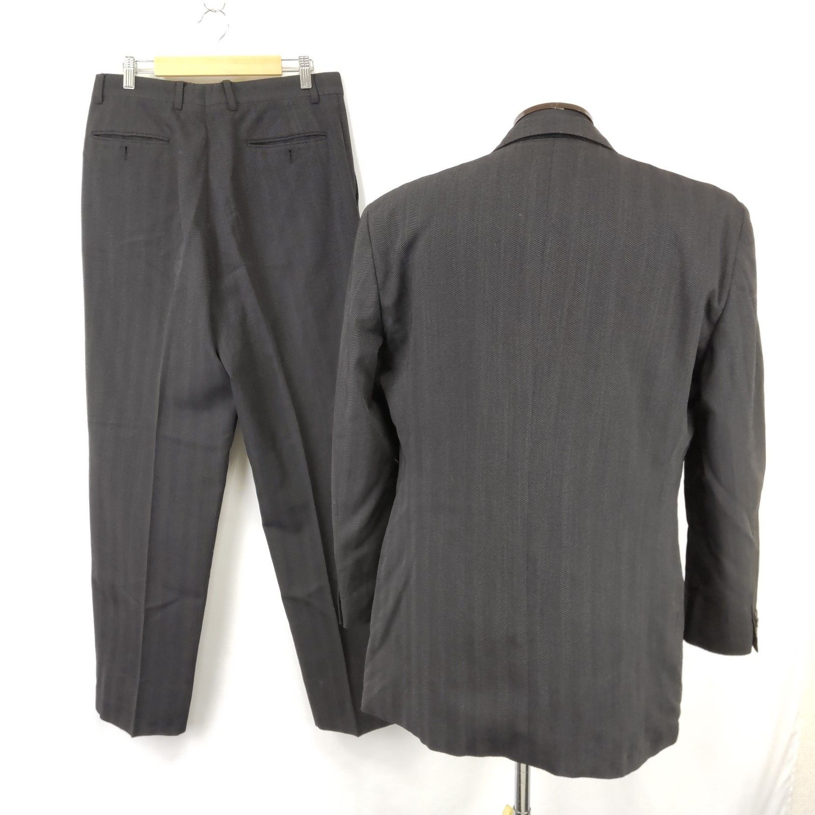 GIORGIO ARMANI ジョルジオアルマーニ 秋冬スーツ 上下セットアップ 50 メンズL-XL程度 黒 × グレー スラックス Jacket Trousers BJ112-f