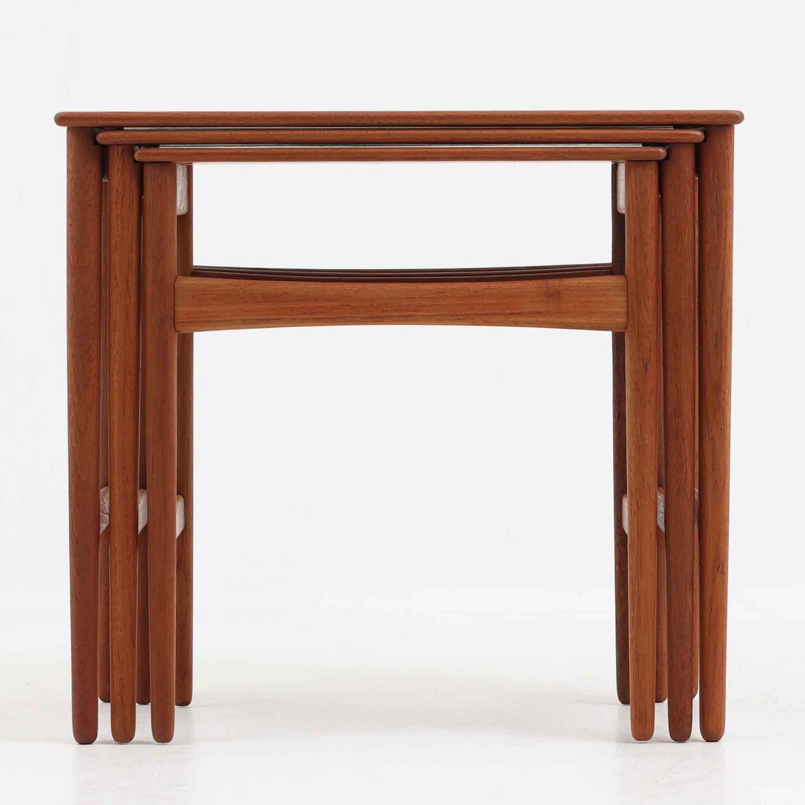 Hans J. Wegner ネストテーブル AT40 チーク無垢 幅52cm Andreas Tuck ハンス J ウェグナー DK18243