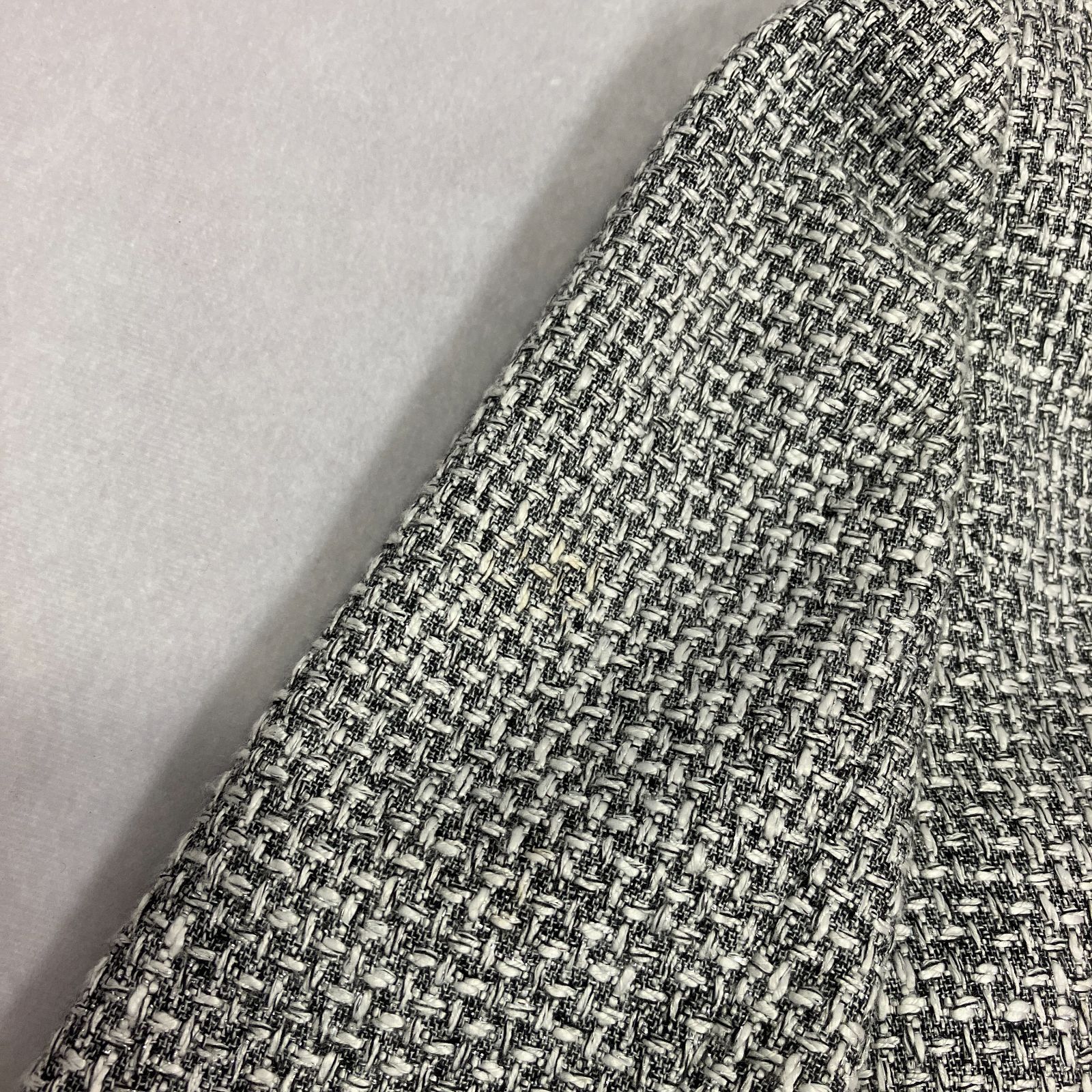 Yukiko Kimijima ユキコキミジマ 洗練された印象の ラメ ツイード