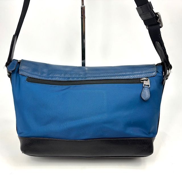 COACH コーチ ショルダーバッグ バイクバッグ パンチング 型押し